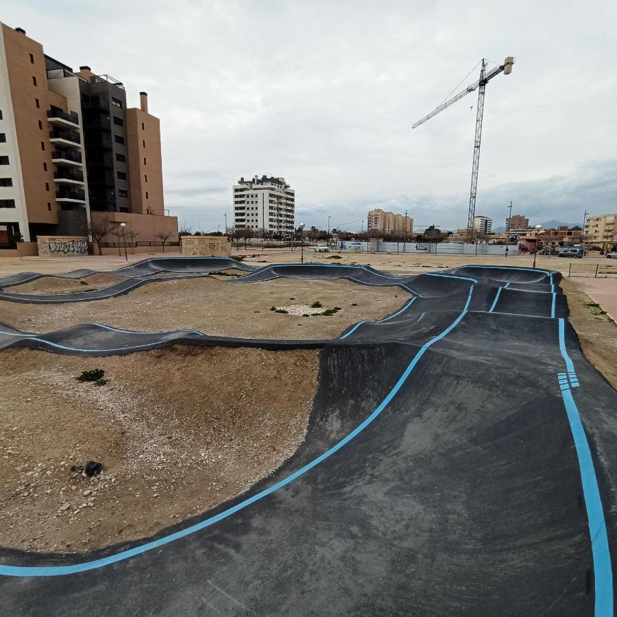 Apartamento Con Piscina Terraza Y Parking Lejlighed El Campello Eksteriør billede